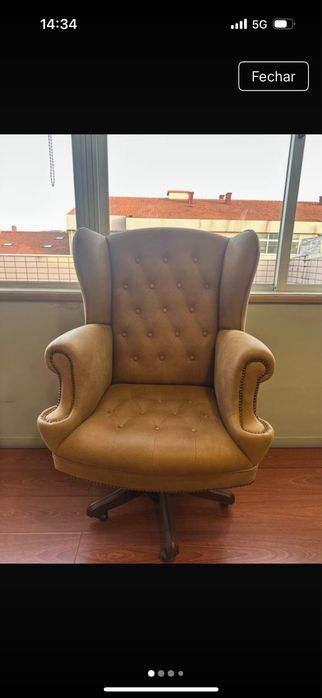 Poltrona, cadeirão em pele
