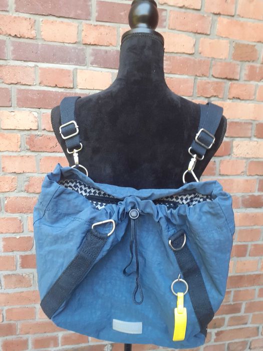 Granatowa plecako- torba marki Tchibo