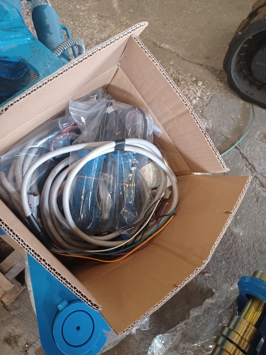 Pinça Rotativa para máquina jiratoria