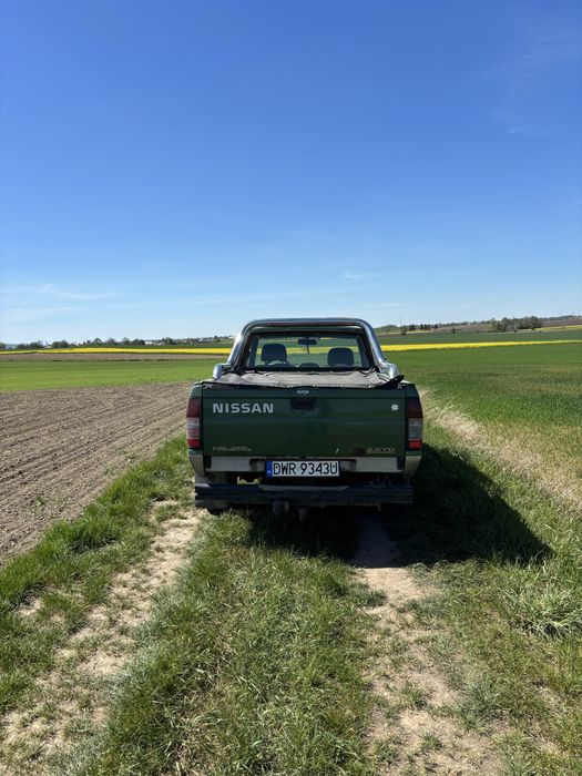 Nissan navara d22 mechanicznie dzwon!!