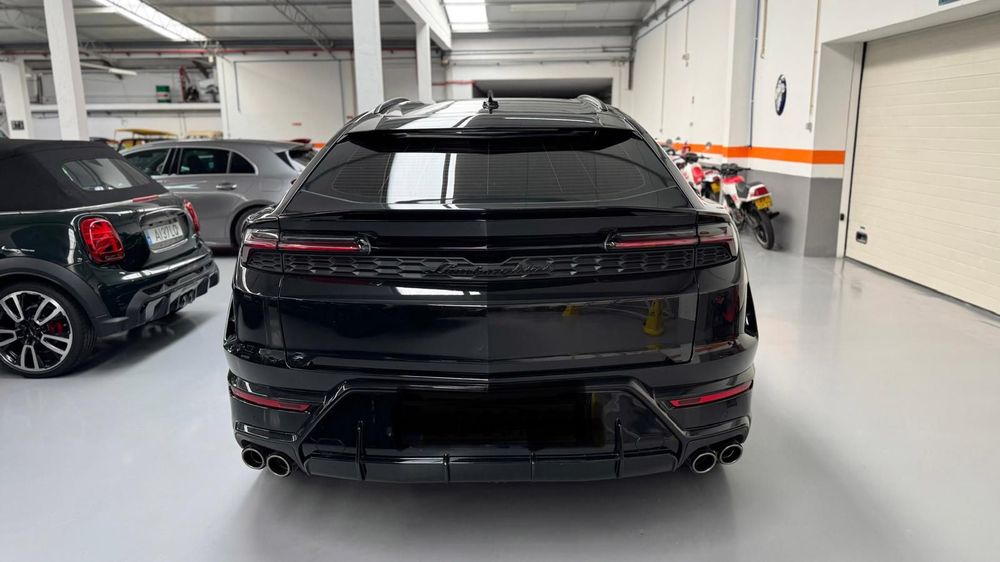 Lamborghini Urus 4.0 V8 SE