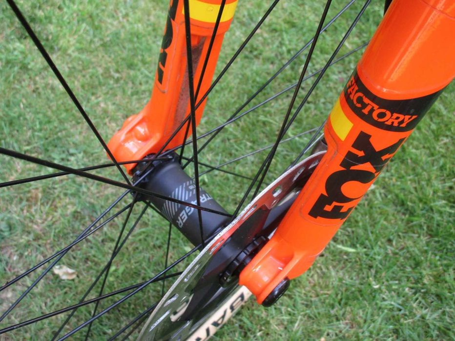 Bicicleta BTT Trek Top Fuel 9,9 RSL Carbon 29er Rockshox SID Shimano XTR DI2 funciona