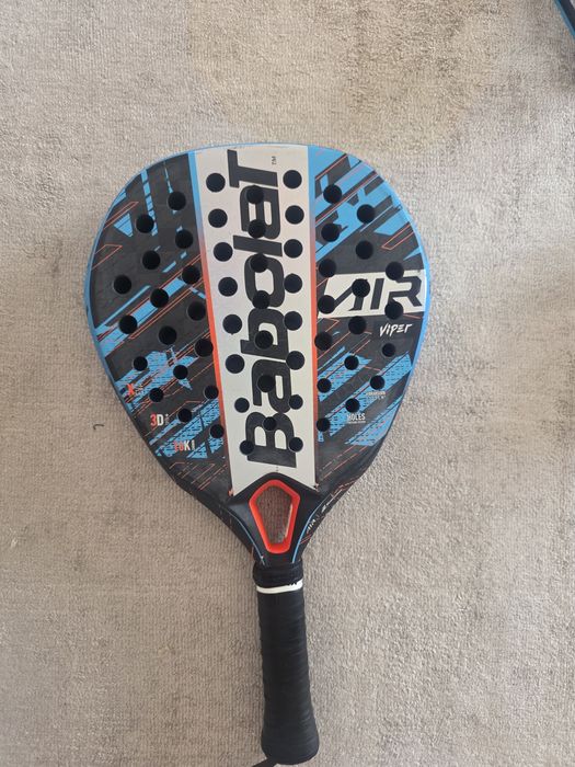 Vende se raquete Babolat Air viper