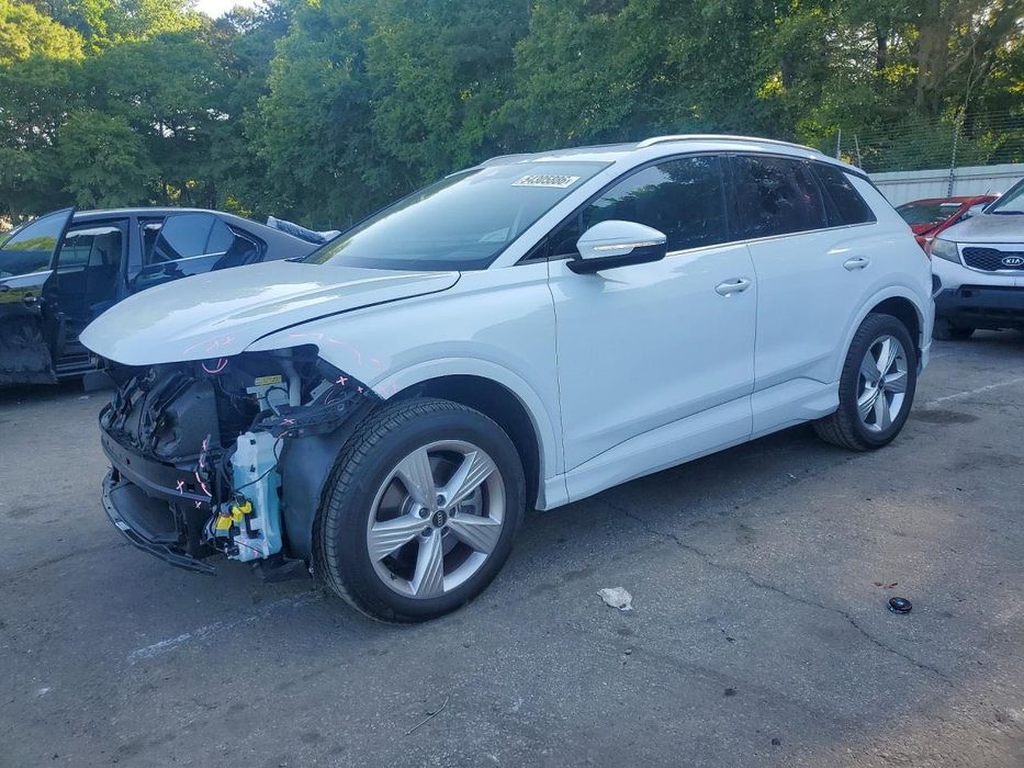 Audi Q4 e-Tron 2022 року зі США