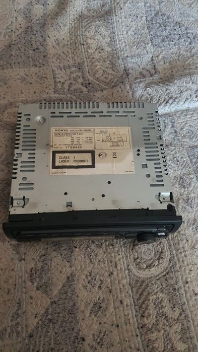 Автомагнитолу SONY без проводов не провер.