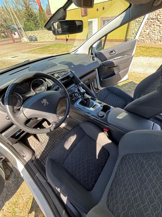 Peugeot 3008 2014
