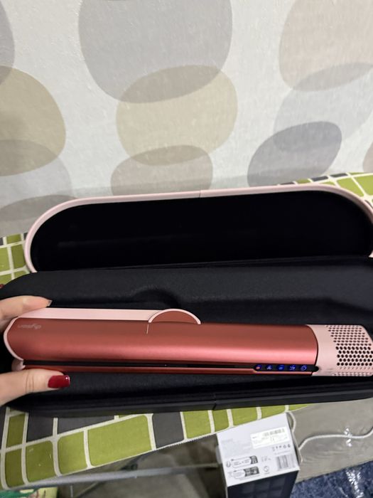 Вирівнювач волосся Dyson / выпрямитель фен Dyson