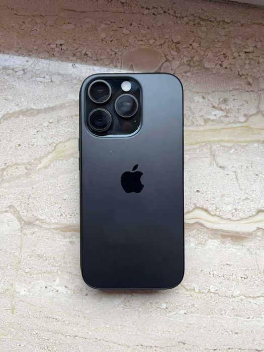 Iphone 16 Pro DOBRY STAN 99% kondycji