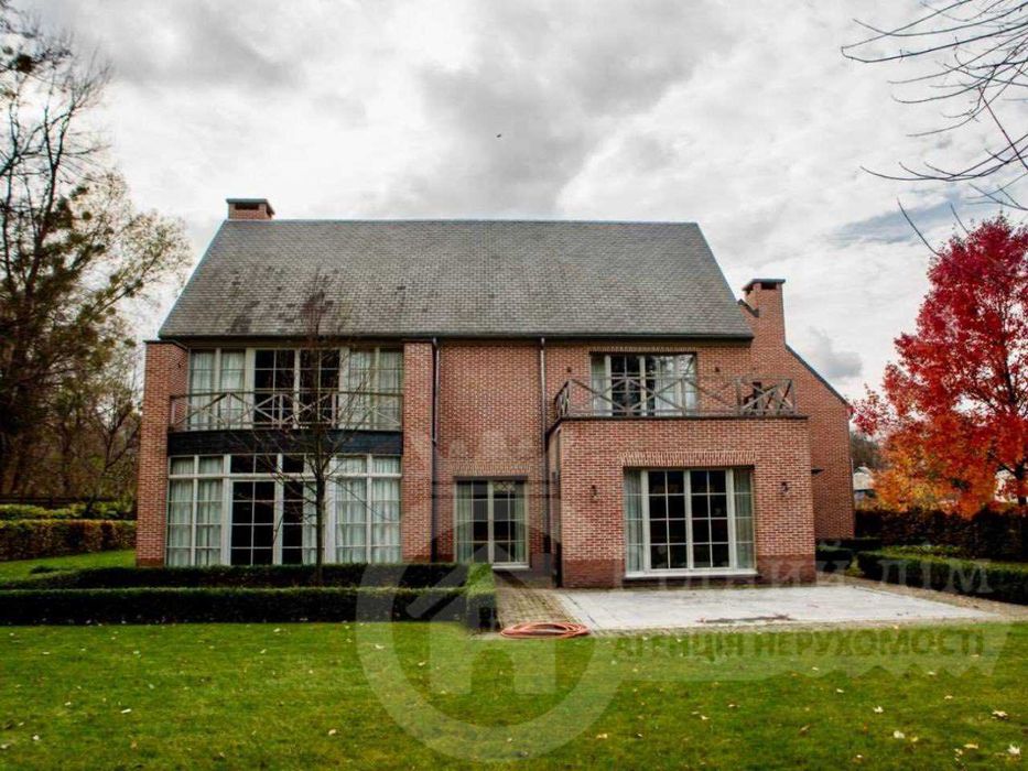 Продаж екслюзивного будинку Великі Дмитровичі Обухівський р-н