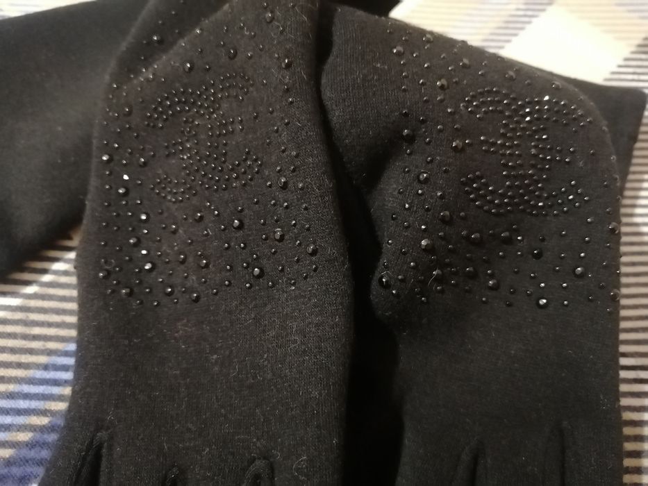 Довгі жіночі рукавиці перчатки на флісі