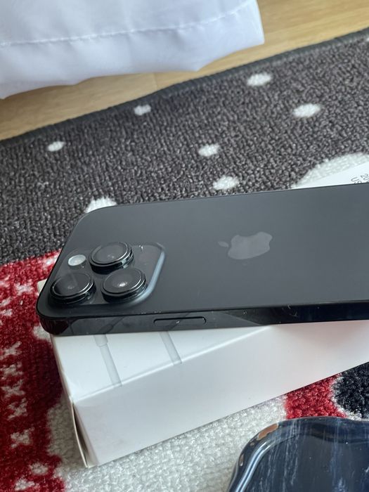 Iphone 14 pro 128 GB w pelni sprawny + akcesoria