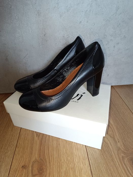 Eleganckie buty na obcasie czółenka damskie obcas Votivi 39