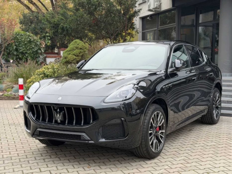 Maserati Grecale      2025