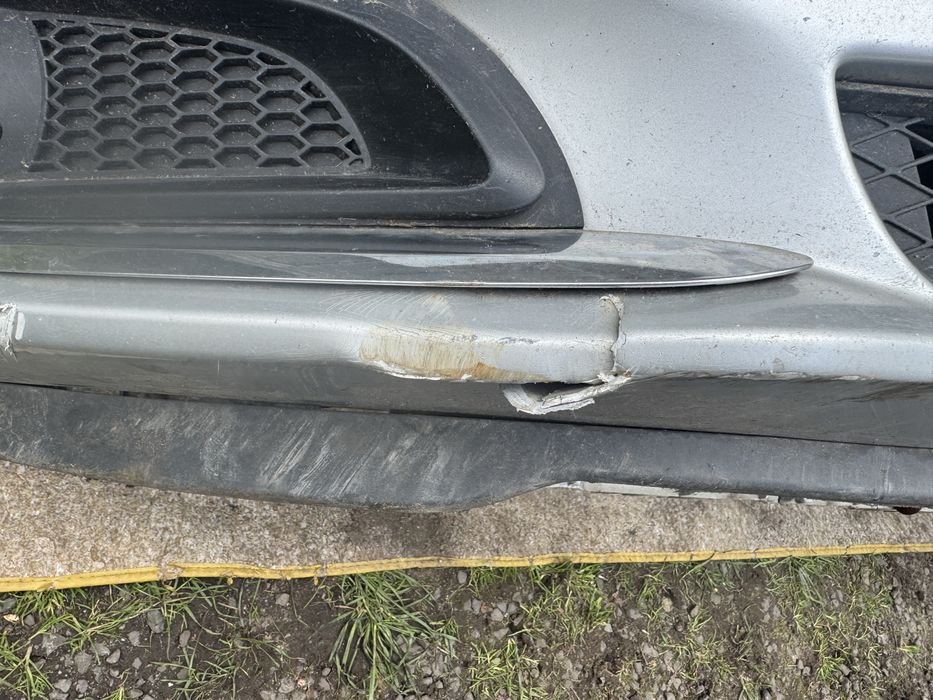 Opel Insignia zderzak przod kompletny 13-17