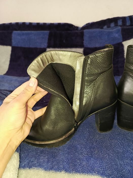 Buty damskie Bugatti