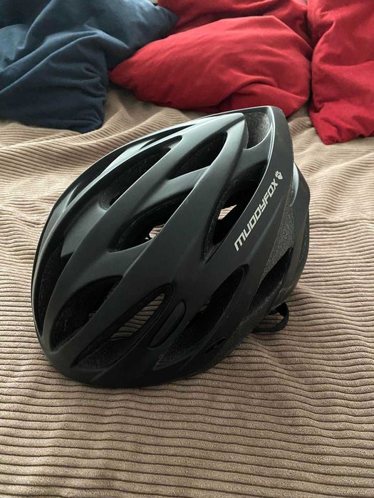 Czarny Kask Muddyfox