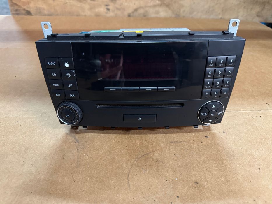Rádio CD Mercedes W203 C200 C220
