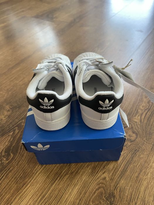 Adidas superstar II 23