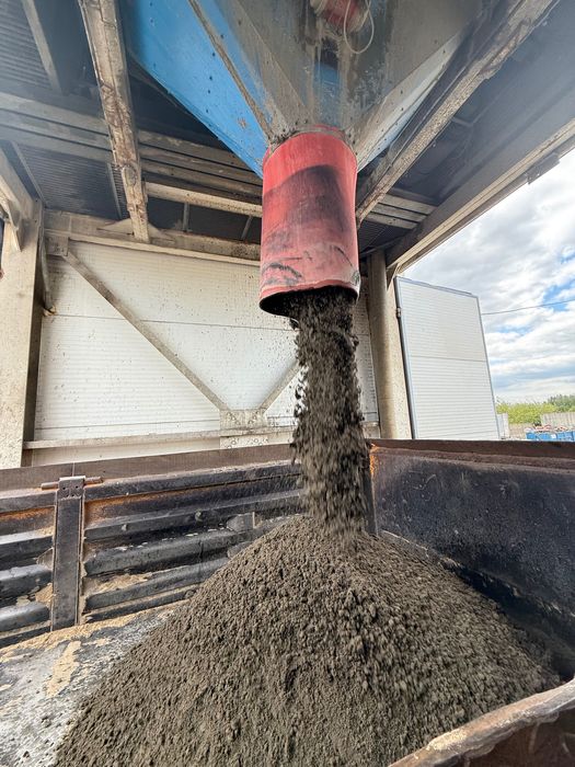 Beton Mokry, beton półsuchy, stabilizacja,  pompa - Betoniarnia.