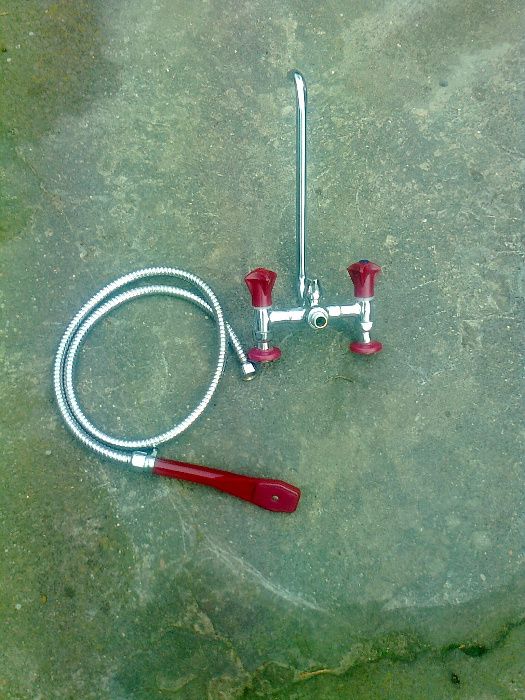 Sprzedam baterię wannową scienną