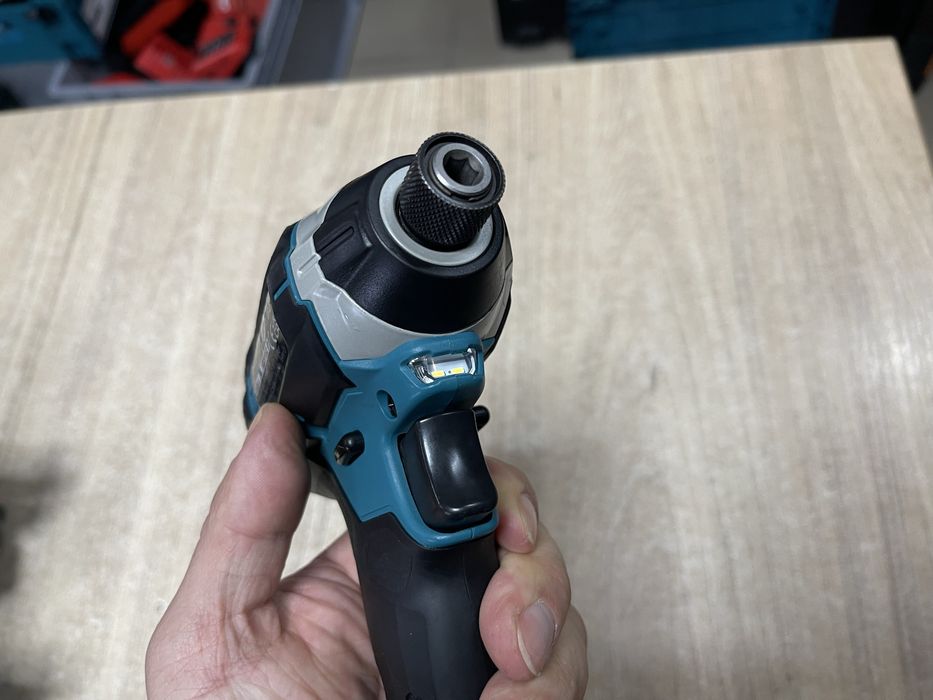 Makita DTD152 / акумуляторний імпакт Макіта