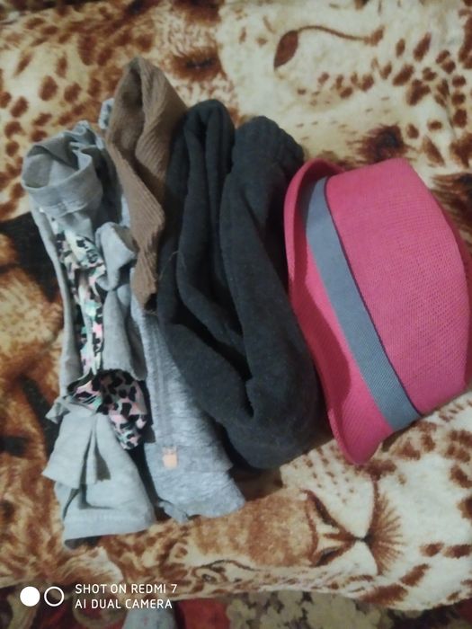 Віддам одяг для дівчинки