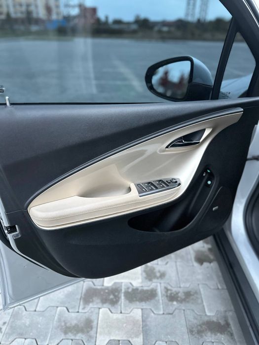 Шевроле вольт гибрид