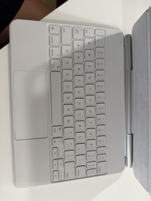 Magickeyboard A2261 - Ipad 11”