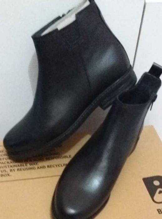 Sapatos,botas de pele
