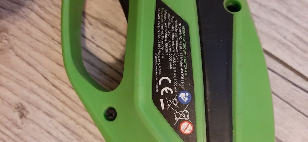 Akumulatorowy sekator