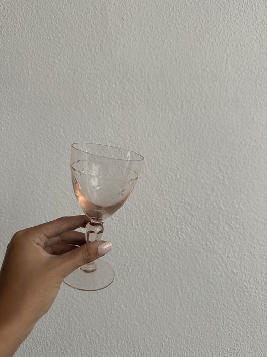 Conjunto de copos 12 peças em tom rosa