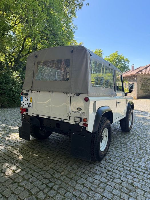 Land Rover Defender 90 2.5 Td5 Soft Top