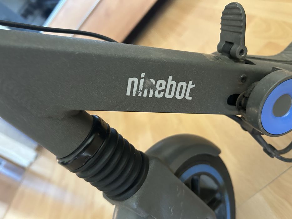 Segway Ninebot eKickScooter E10