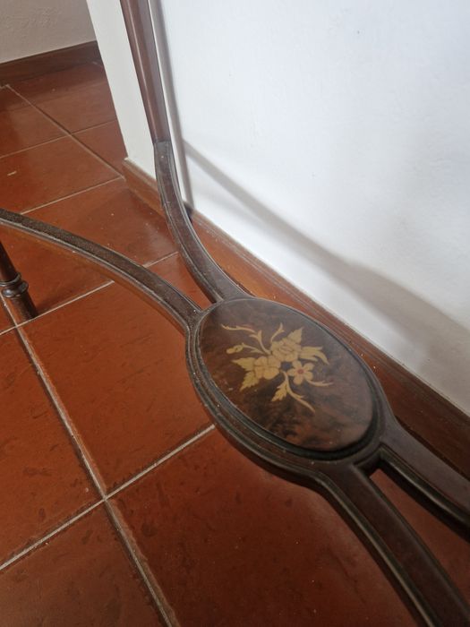 Consola em Mogno - reservado