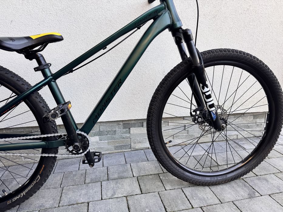 Super stan!  DIRT  Monster Tander  kola 26” rama 13,5”