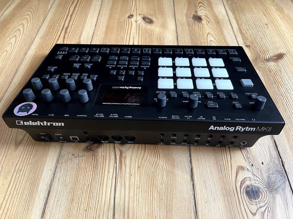 Elektron Analog Rytm Mk II + Decksaver
