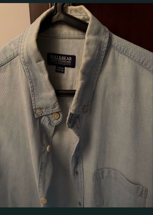 Camisas em bom estado