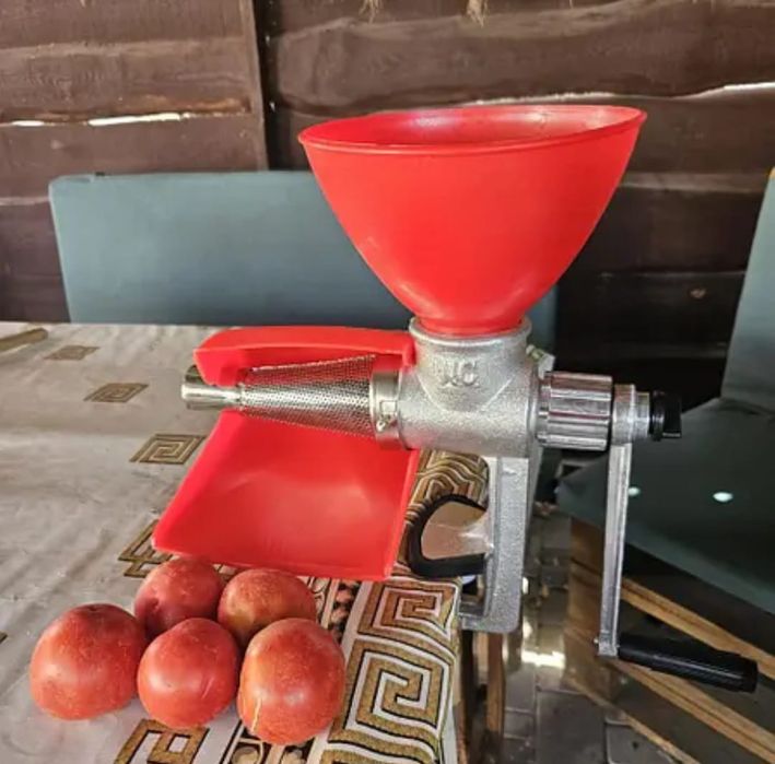 Ручная чугунная соковыжималка Мой сок