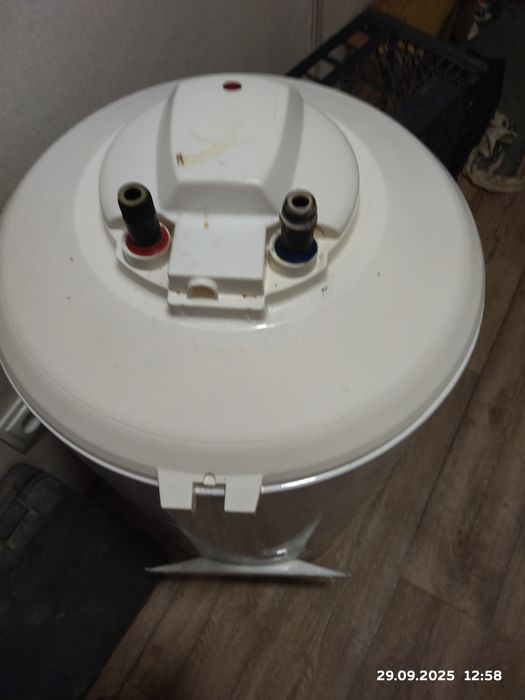 Бойлер 80 л та 50 л