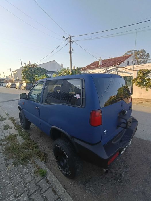 Nissan Terrano 2 oportunidade