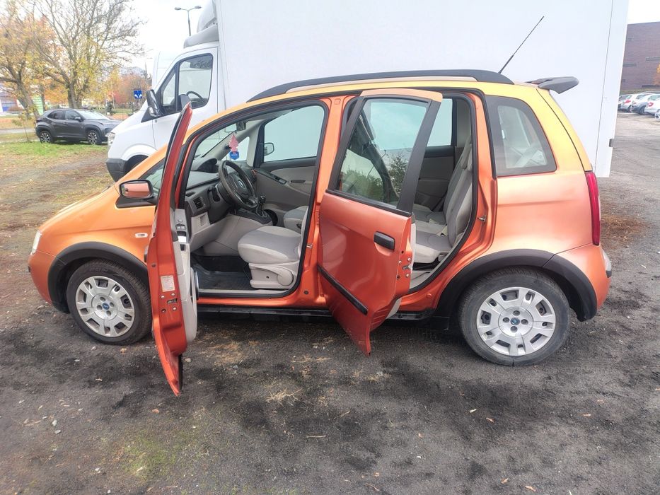 Fiat idea niski przebieg bogate wyposażenie
