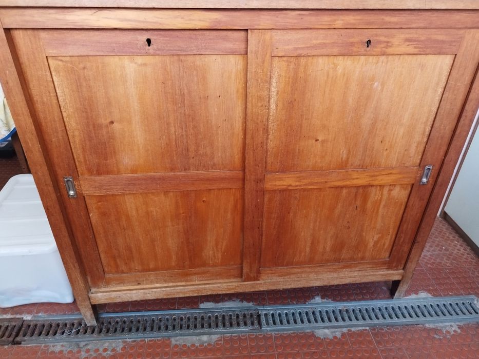 Móvel Madeira Maciça