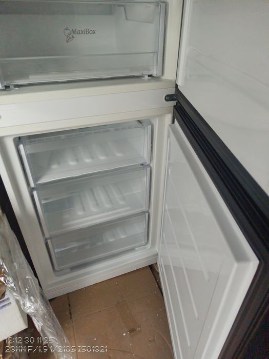 Холодильник бу .