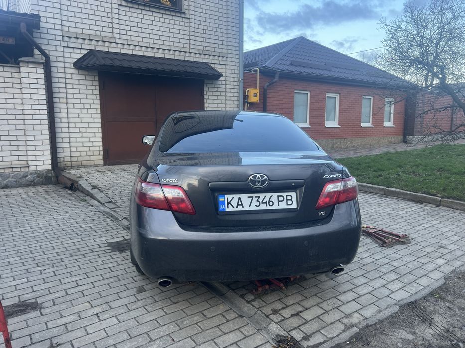 Продам Toyota Camry 40 3.5