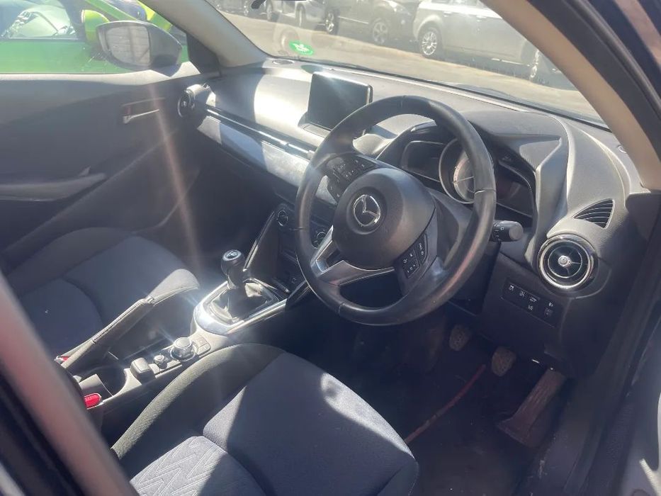 MAZDA 2 1.5 SKYACTIV DE 2015 PARA PEÇAS