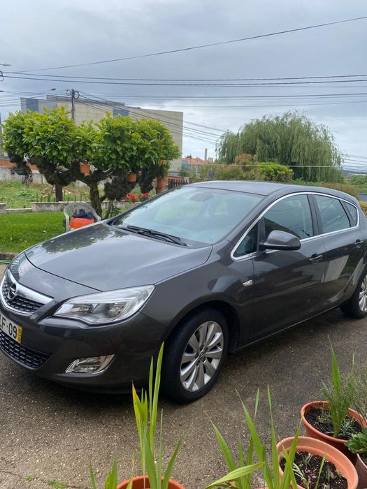 Opel Astra 1.4 gasolina 2010 46000km