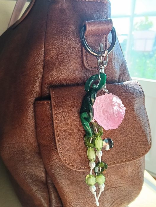 Bag charm artesanal FLOR