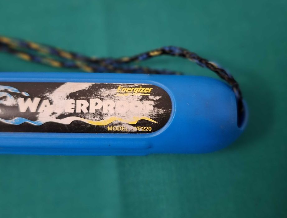 Pequena Lanterna Energizer waterproof, vintage
