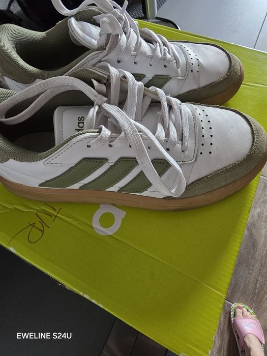 Buty adidas używane