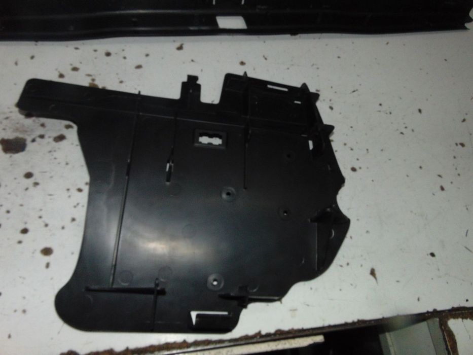 Mercedes w201/190 revestimento da mala